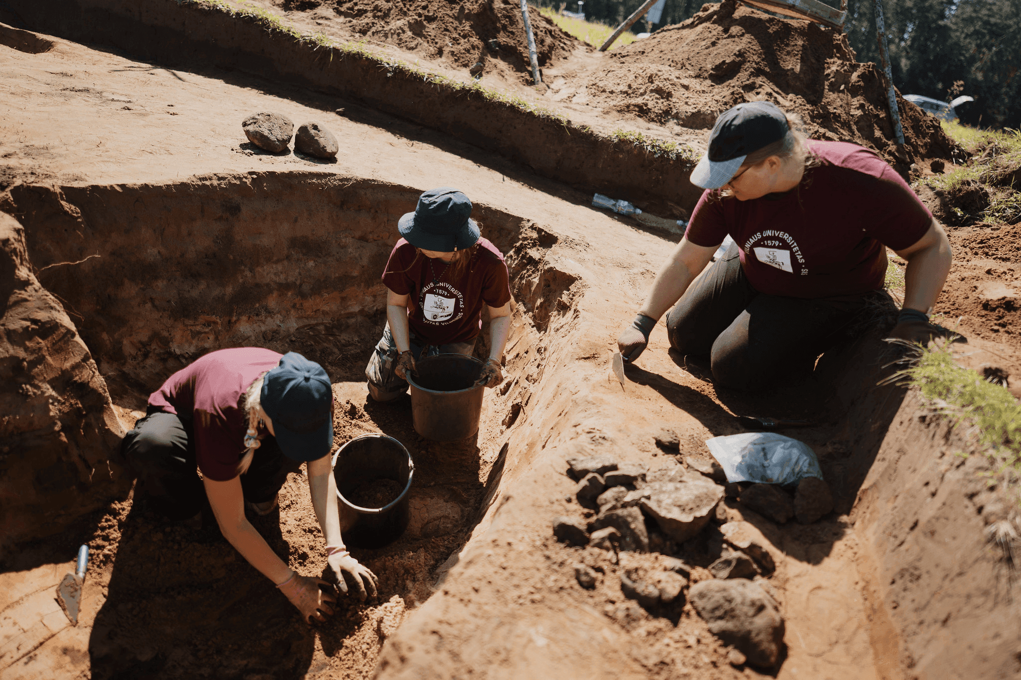 B_Istorijos_Archeologija_III.png